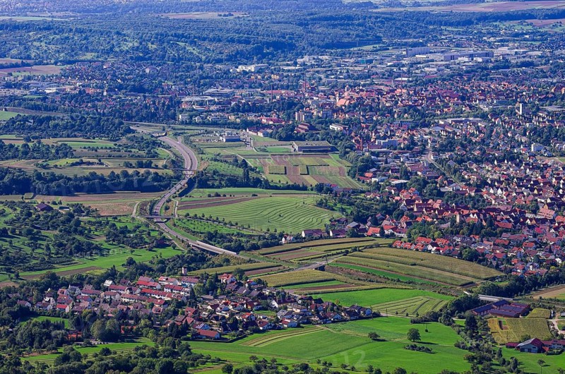 Picturesque scenery on the eaves of the Swabian Jura near Olgafels on Rossfeld in Metzingen-Glems, Baden-Württemberg, Germany