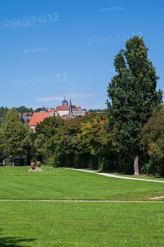 Park with view of Rosenberg Fortress, Landesgartenschau-Park, Kronach, Upper Franconia, Franconia, Bavaria, Germany