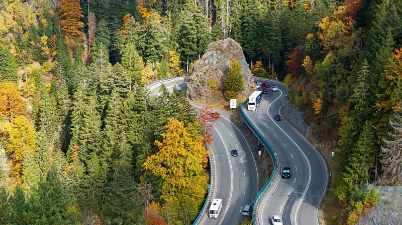 Kreuzfelsenkurve, Bundesstraße 31. The most spectacular curve in the Black Forest in autumn. Drone photo. Breitnau, Baden-Württemberg, Germany