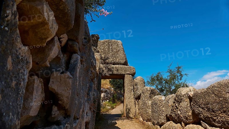 Steintor, archaeological site, UNESCO World Heritage Site, Mycenae, Mycenai, Mycenae, important city in the pre-classical period, Peloponnese, peninsula, Greece