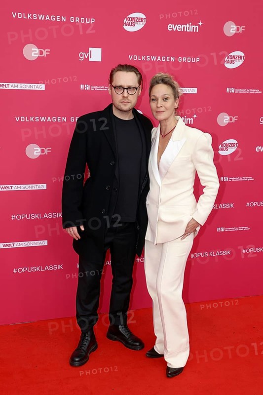 Jeanette Hain with son Jonas Hain, Opus Klassik 2025, award ceremony at the concert hall Berlin, 12 October 2025