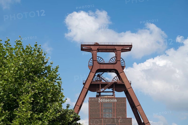 Double trestle headframe in front of a blue sky, Shaft XII, Zollverein Coal Mine Industrial Complex, UNESCO World Heritage Site, Essen, Ruhr Area, North Rhine-Westphalia, Germany