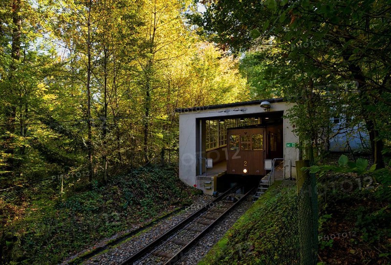 Teak car of the funicular railway, cable car, SSB, Stuttgarter Straßenbahn AG, local transport, station, stop, Waldfriedhof, Stuttgart, Baden-Württemberg, Germany