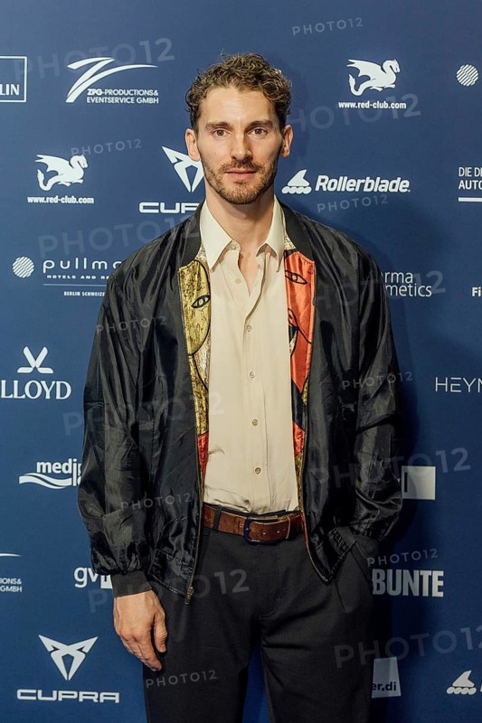 Martin Bruchmann on the red carpet in front of the award ceremony at the Pullmann Berlin Schweizerhof, Berlin, 09.10.2025