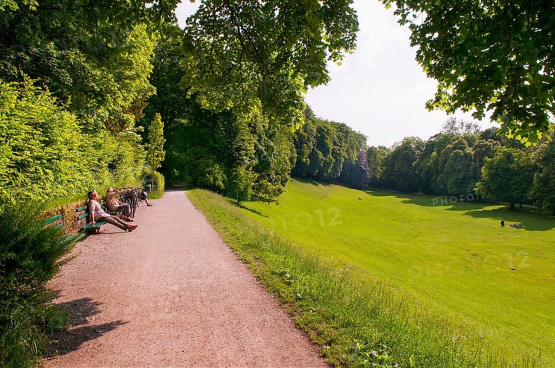 End of the sun on the high banks of the Isar near the English Garden, Munich, Bavaria