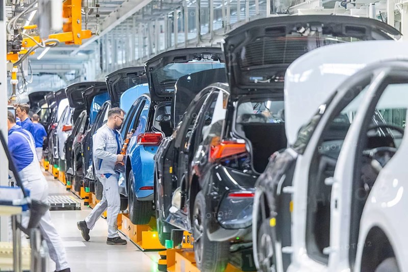Electric car production in the assembly halls of VW in Zwickau, Zwickau, Saxony, Germany