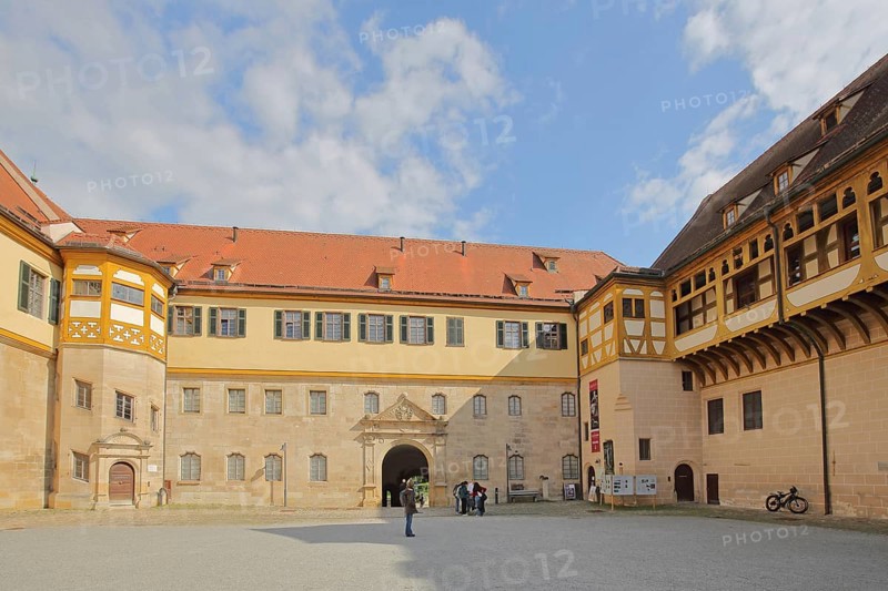 Inner courtyard of Hohentübingen Palace, half-timbered house with arcade, Museum Tübingen, Neckar Valley, Baden-Württemberg, Germany