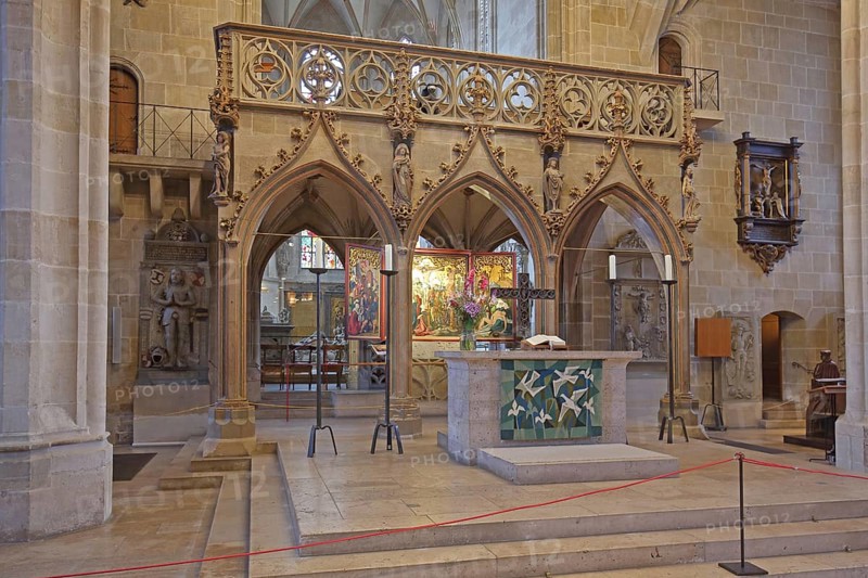 Rood screen of the late Gothic collegiate church of St George, interior view, Tübingen, Neckar Valley, Baden-Württemberg, Germany