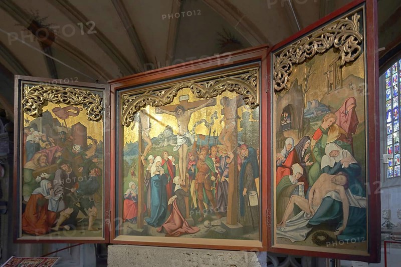 Late Gothic winged altar by painter Hans Schäufelin 1520, Carrying the cross, Passion, Crucifixion of Jesus, Death, Corpse, Lamentation, Mary Magdalene, Painting, Artwork, Interior view, St. George, Collegiate Church, Tübingen, Neckar Valley, Baden-Württemberg, Germany