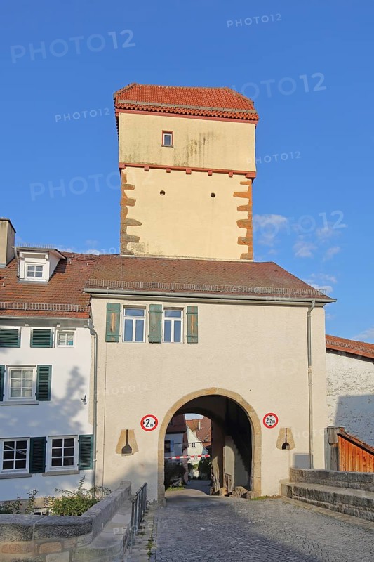 Kalkweiler Tor built 14th century, town tower, town gate, gatehouse, Rottenburg am Neckar, Neckar valley, Baden-Württemberg, Germany