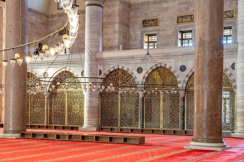 Interior of the Süleymaniye Mosque in Istanbul, Turkey
