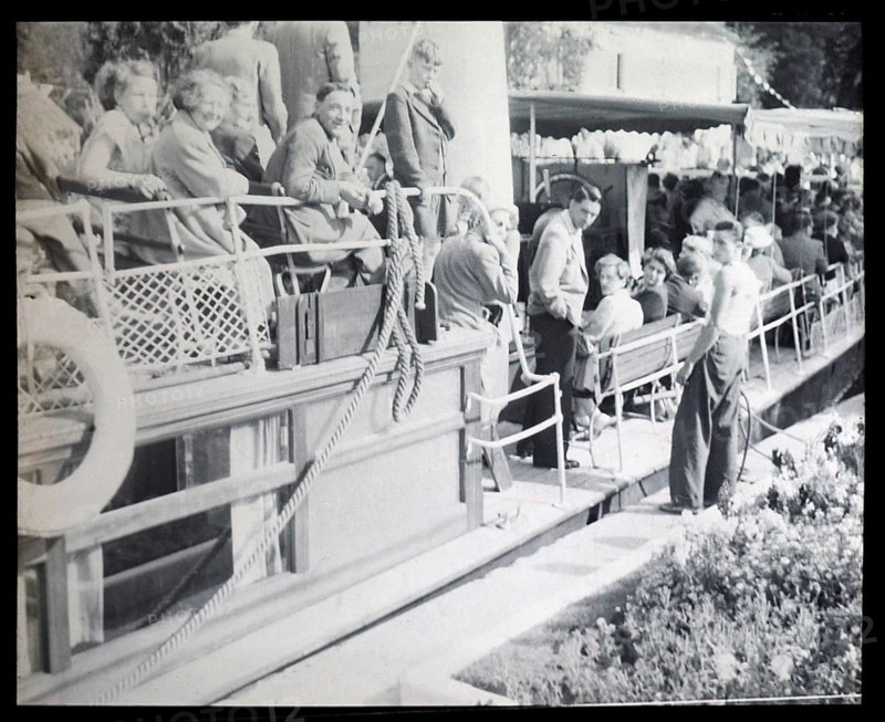 People sitting aboard River Thames steam packet ferry boat either SL Streatley or SS Nuneham, London, England, UK 1920s 1930s thought to be at the Karsino of Fred Karno