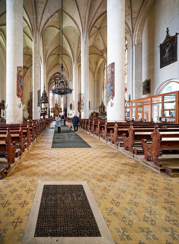Historic Catholic parish church of St. Nicholas and Elisabeth, interior, interior, church square, Cheb, Cheb, Egerland, Bohemia, Czech Republic, Czech Republic