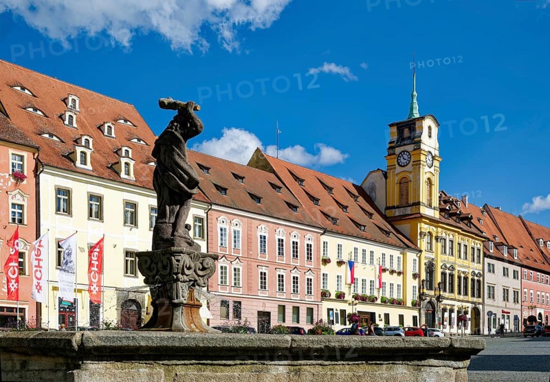 Old town centre with baroque town hall, protected cultural monument, Hercules fountain, Hercules statue, market square, Cheb, Eger, Egerland, Bohemia, Czech Republic, Czech Republic