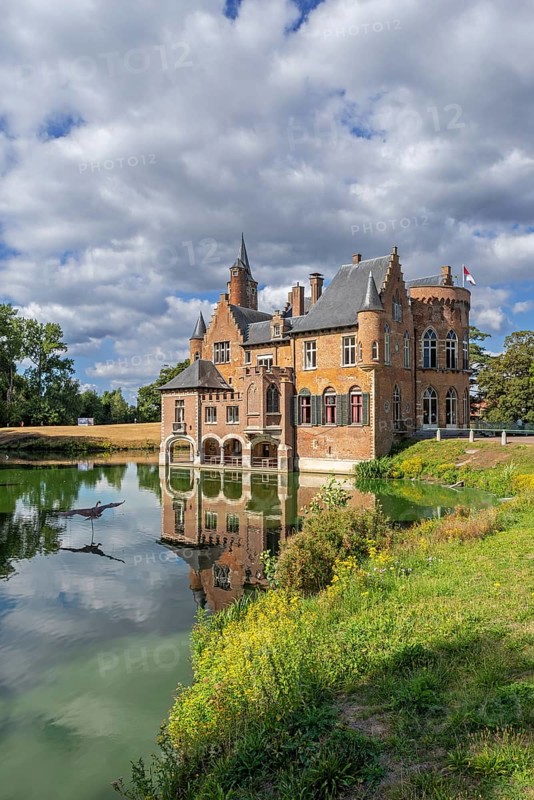 15th century neo-Gothic Wissekerke Castle, Kasteel van Wissenkerke in the village Bazel near Kruibeke, East Flanders, Belgium