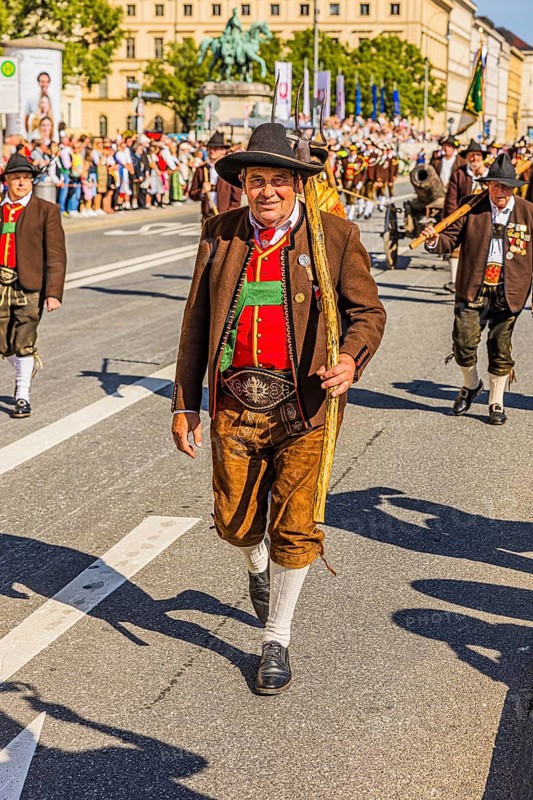 Trachtenverein Letztes Aufgebot 1809 Söllandl, from Söll in Tyrol, Trachten- und Schützenzug, Oktoberfest, Munich, Upper Bavaria, Bavaria, Germany