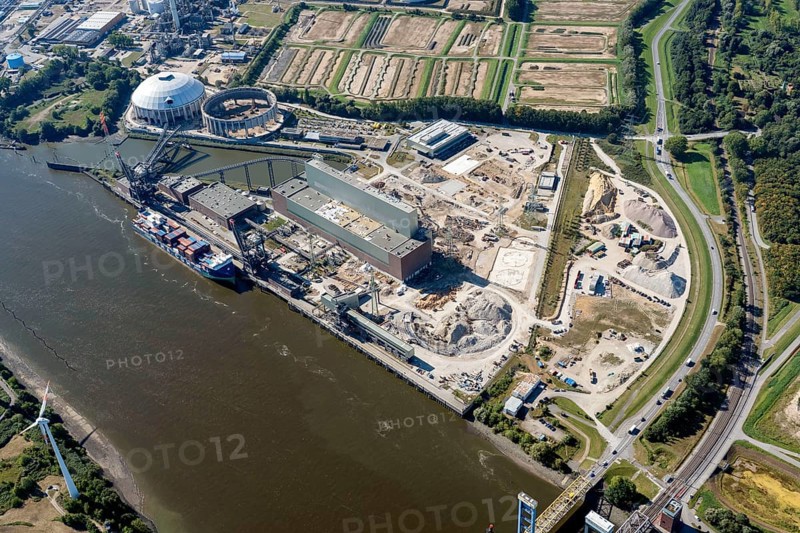 Germany, Hamburg, Moorburg, Süderelbe, power plant, new construction, construction site, planning, electricity, production, economy, technology, building, ground, industry, industrial plant, industrial site, industrial location, energy, energy supplier, power generator, site, plant, plant site, aerial view, aerial view, aerial view, aerial view, aerial photograph, aerial view, bird's eye view, hydrogen, green, electrolyser