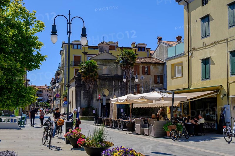 Old town streets, Grado, Julian Friuli, Adriatic Sea, Italy