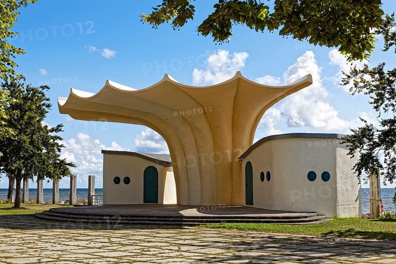 Concert pavilion in the shape of a shell, shell shape, coast near Sassnitz, Jasmund Peninsula, Rügen Island, Mecklenburg-Western Pomerania, Germany