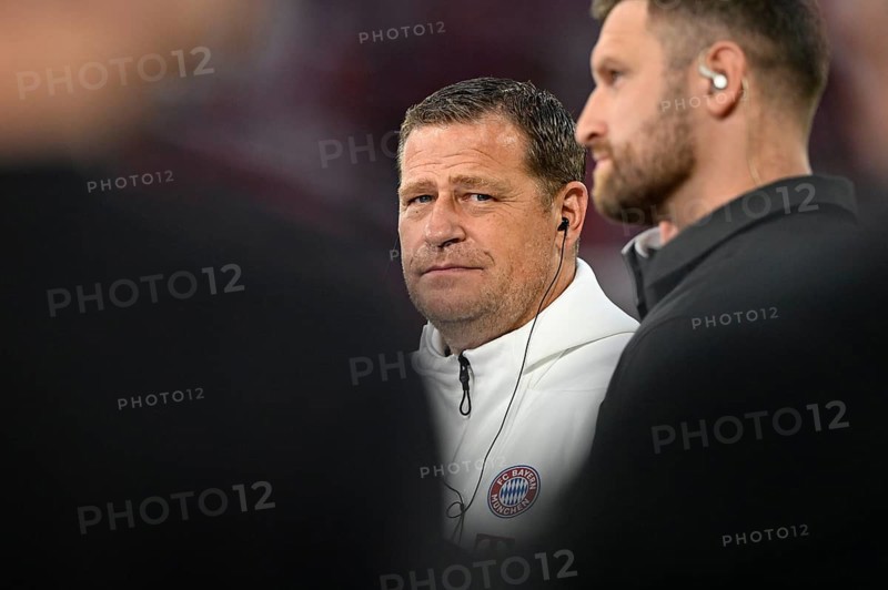 Sports director Max Eberl FC Bayern Muenchen FCB portrait in an interview, next to national player Shkodran Mustafi, Allianz Arena, Munich, Bavaria, Germany