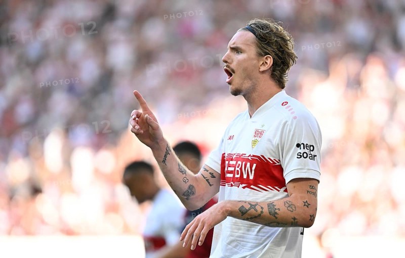 Nick Woltemade VfB Stuttgart (11) Gesture Gesture MHPArena, MHP Arena Stuttgart, Baden-Württemberg, Germany