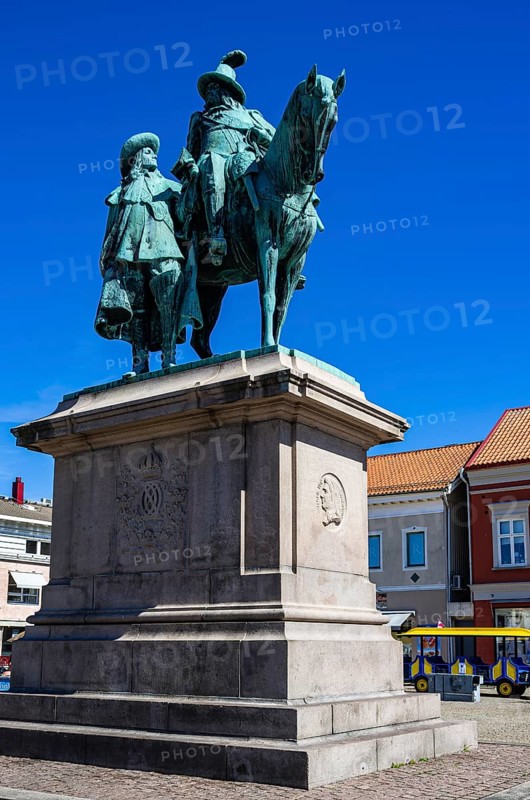 Equestrian statue of Karl X Gustav and statue of Erik Jonsson Count of Dahlberg by sculptor Theodor Lundberg on Kungstorget (market square) in Uddevalla, Bohuslän, Västra Götalands län, Sweden, for editorial use only