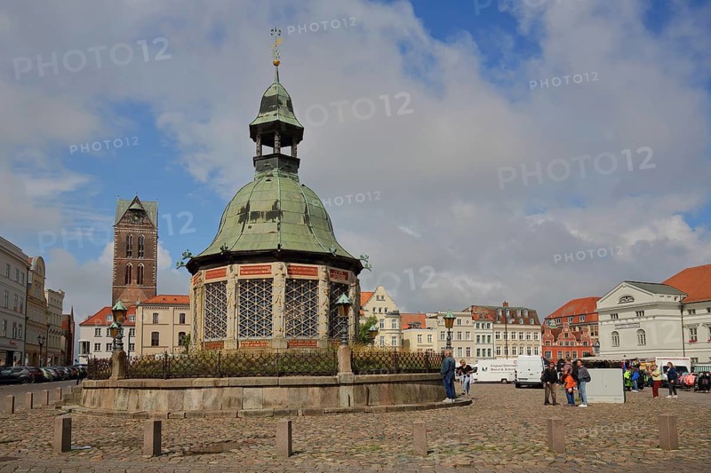 Renaissance water art with dome and St Mary's Church tower, landmark, market square, Wismar, Mecklenburg-Western Pomerania, Germany