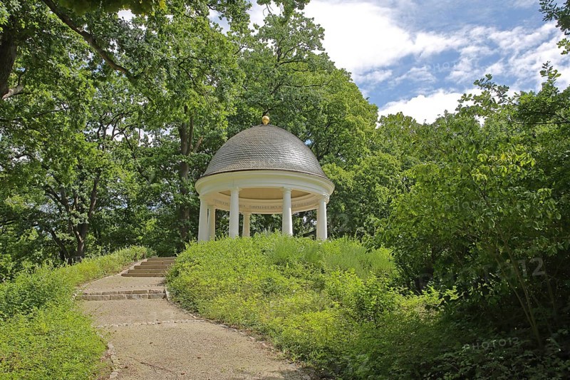 Classicist round youth temple with columns, round temple, pavilion, monopteros, palace garden, Schwerin, Mecklenburg-Vorpommern, Germany