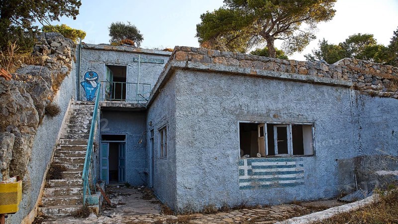 Lost Place, Apitiki, Bunker, Military base, Abandoned building with stairs and stone walls surrounded by trees, Photos related to WW2, Battle of Leros, Leros, Dodecanese, Greek Islands, Greece