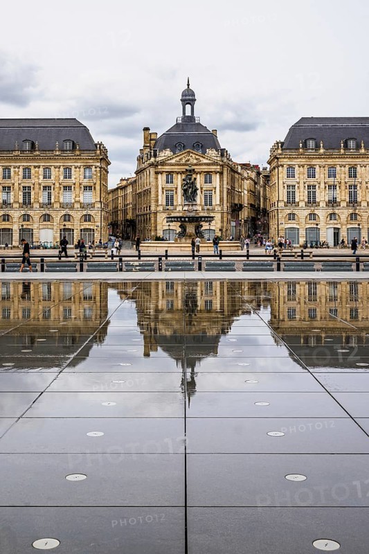 Miroir d'eau and Place de la Bourse, Bordeaux, Gironde, Nouvelle-Aquitaine, France