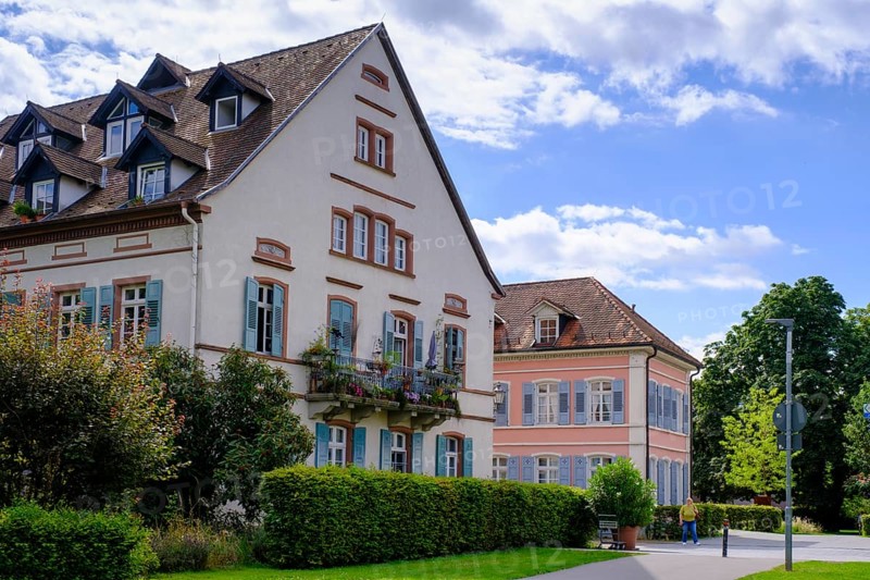 Lobdengau Museum, with sculpture La Protection, on the banks of the Neckar, Ladenburg, Rhine-Neckar district, Baden-Württemberg, Germany
