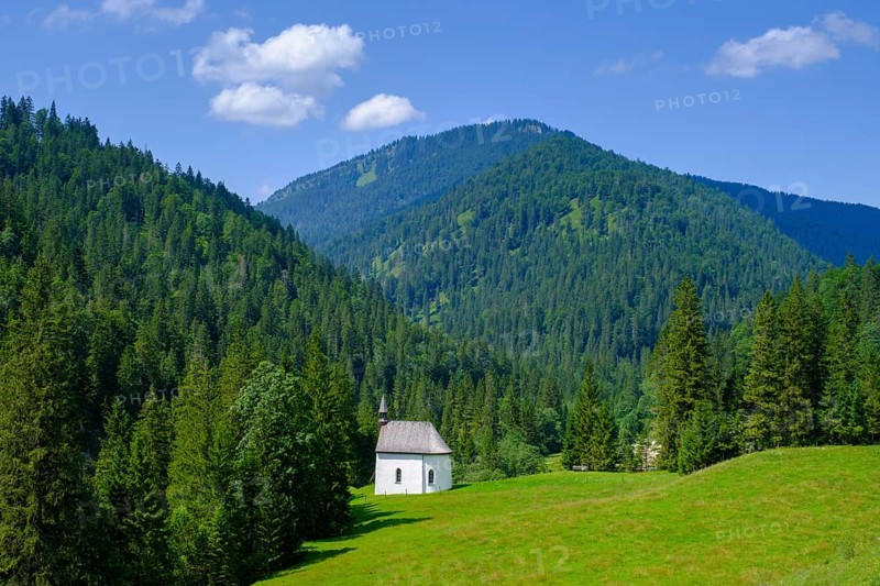 Maria Hilf Chapel, Valeppstraße, near Valepp, Schliersee Mountains, Upper Bavaria, Bavaria, Germany