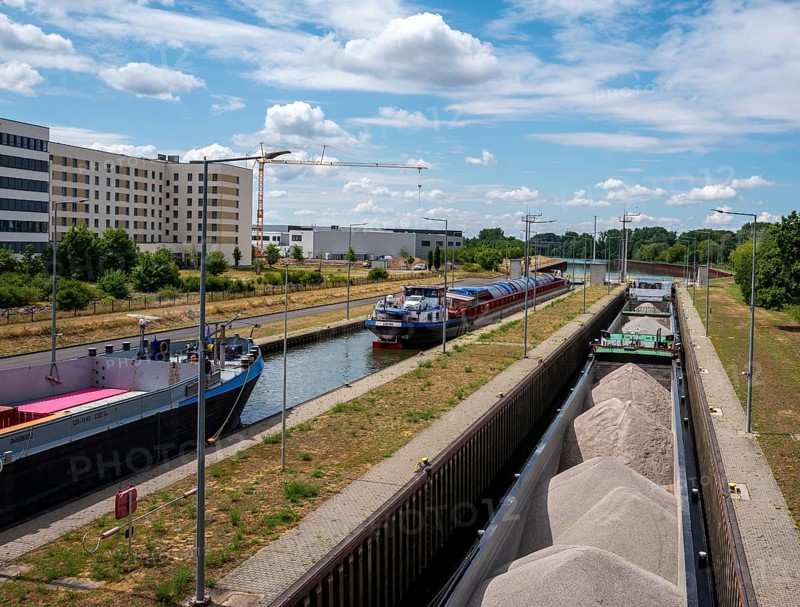 Barges in the Edersheim lock near Hattersheim, Hesse, Germany