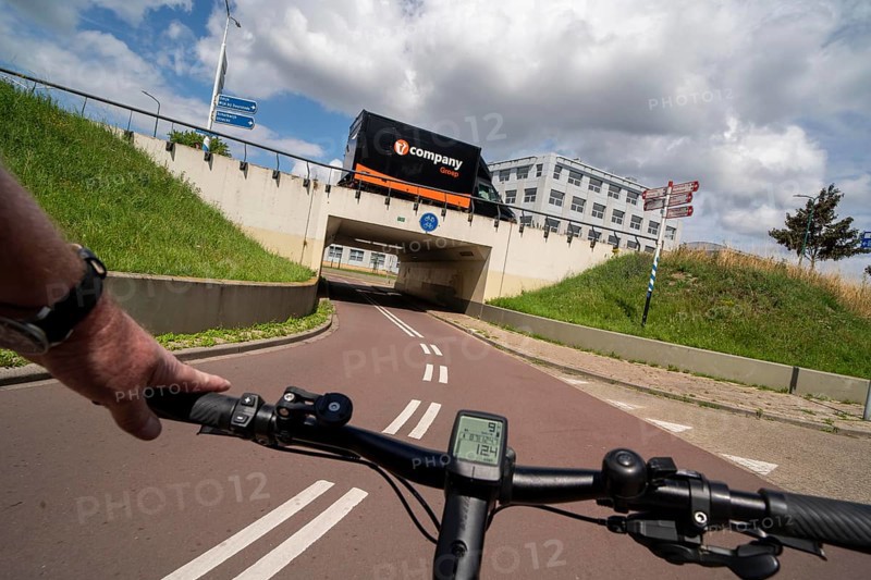 Roundabout in the Dutch city of Houten, the lanes for cars and bicycles are separated, the cycle path runs under the car lane, through subways, so that cyclists and cars can pass the intersection separately, in Houten, bicycle traffic has priority, considered a model city for modern bicycle traffic, Netherlands