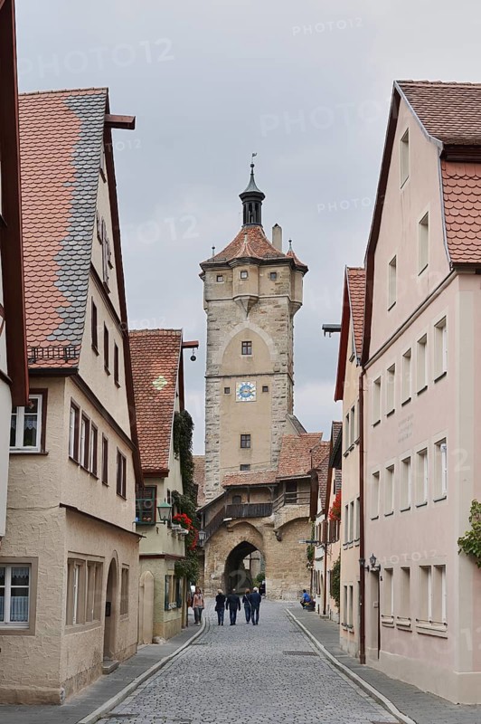 Klingengasse and Klingentor, Rothenburg ob der Tauber, Middle Franconia, Bavaria, Germany