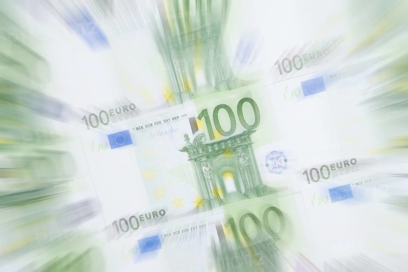 100 euro banknotes, 100 Euro, zoom effect
