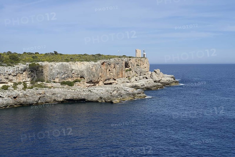 Rocky coast, Cala Figuera, Majorca, Balearic Islands, Spain