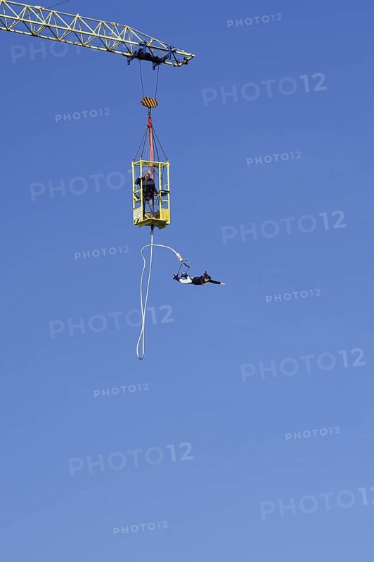 Woman bungy jumping, bungy jumping, Scheveningen, The Hague, South Holland, Netherlands