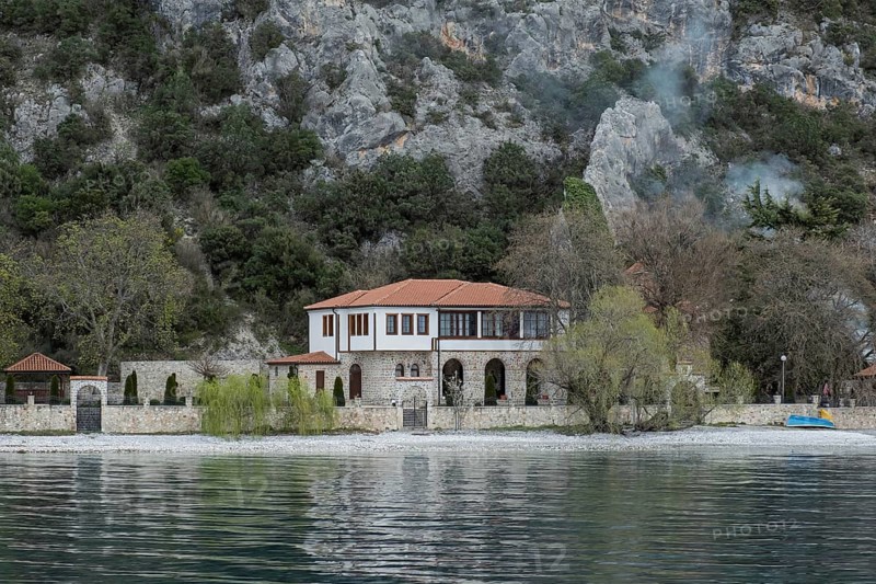 Villa on the shores of Lake Ohrid, North Macedonia