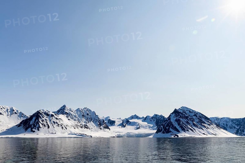 Glacier tongue, ice, mountain range, sea, Smeerenburg, Spitsbergen, Svalbard