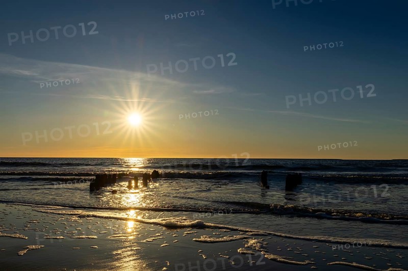 Sunset by the sea, waves, North Sea, Rantum, Sylt, Schleswig-Holstein