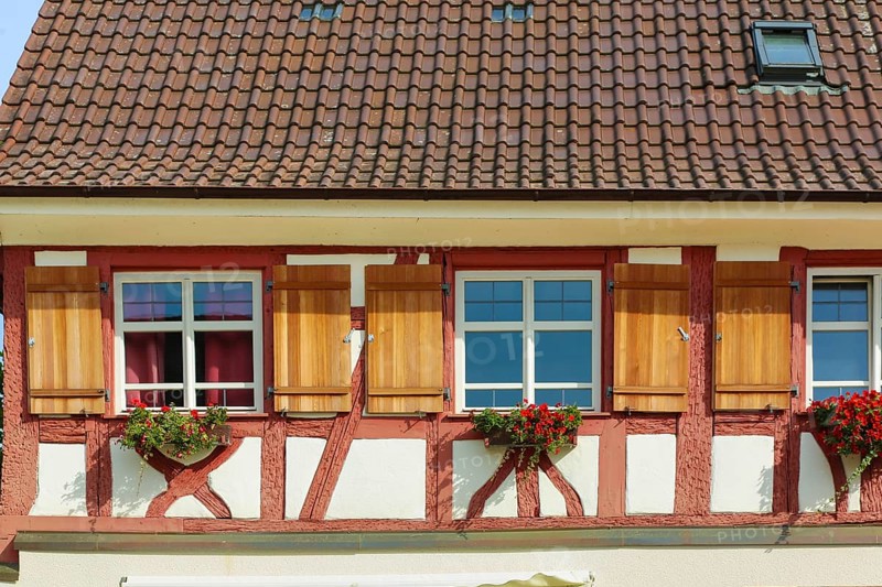 Hotel, Gasthof Storchen, restaurant, half-timbered, building, wooden shutters, Oberuhldingen district, Uhldingen-Mühlhofen municipality, Lake Constance district, Baden-Württemberg, Germany