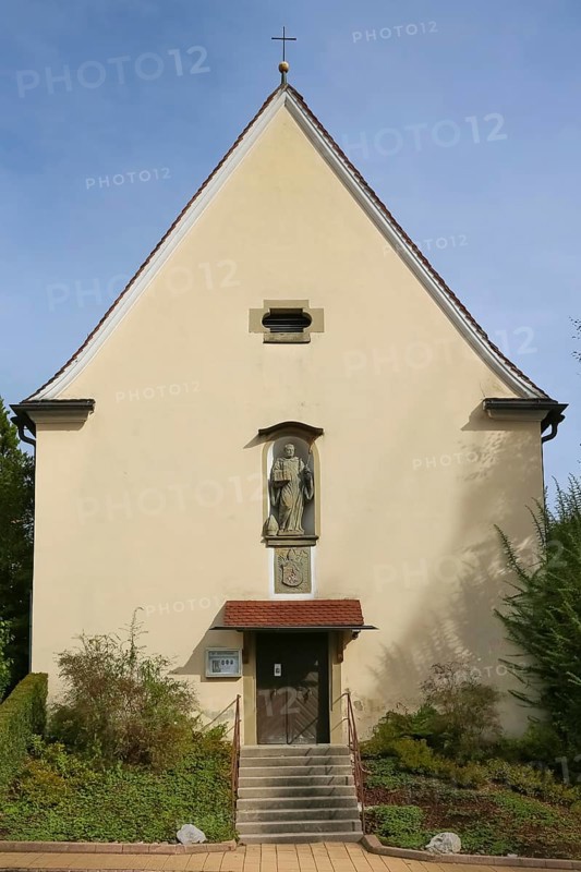 Chapel of St Wolfgang Oberuhldingen, built in 1711, stone figure of St Wolfgang depicted as a Benedictine monk with crosier and mitre, coat of arms unicorn and pelican, statue, cross, sacred building, relief, district of Oberuhldingen, municipality of Uhldingen-Mühlhofen, Lake Constance district, Baden-Württemberg, Germany