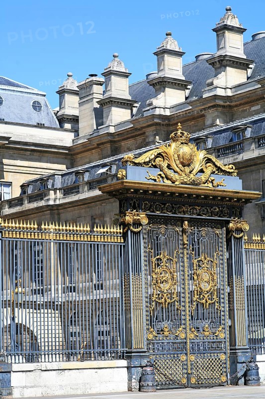 Building, Palais de Justice, Paris, France
