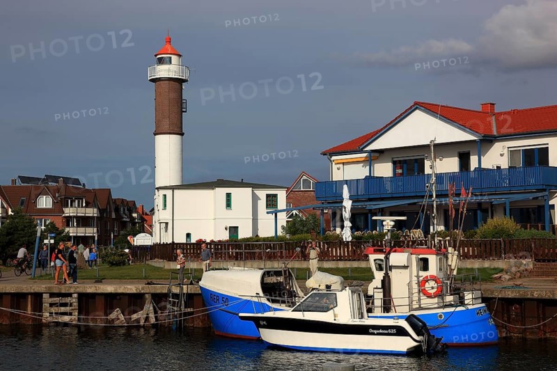 Timmendorf lighthouse on the island of Poel on the Baltic Sea, harbour in the foreground, Nordwestmecklenburg district, Mecklenburg-Western Pomerania, Germany