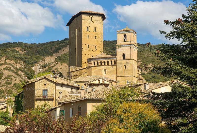 Historic castle and church medieval village of Biel, Cinco Villas, Zaragoza province, Aragon, Spain