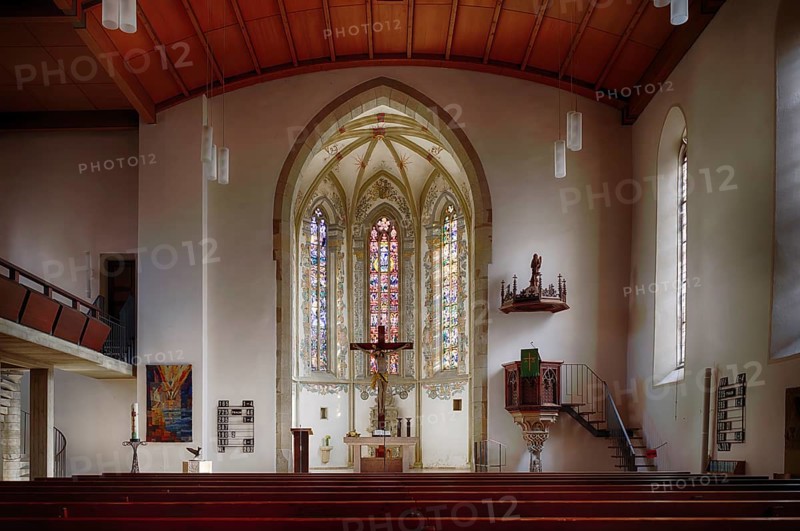 Interior view, choir room, altar, Jesus on the Cross, City Church, Bietigheim-Bissingen, Baden-Württemberg, Germany