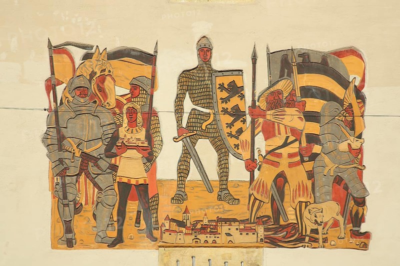 Wall painting with medieval scene, knight with shield and Baden-Württemberg coat of arms, staufes, armor, landsknecht, lances, sword, city history, Beinsteiner Tor, Waiblingen, Baden-Württemberg, Germany