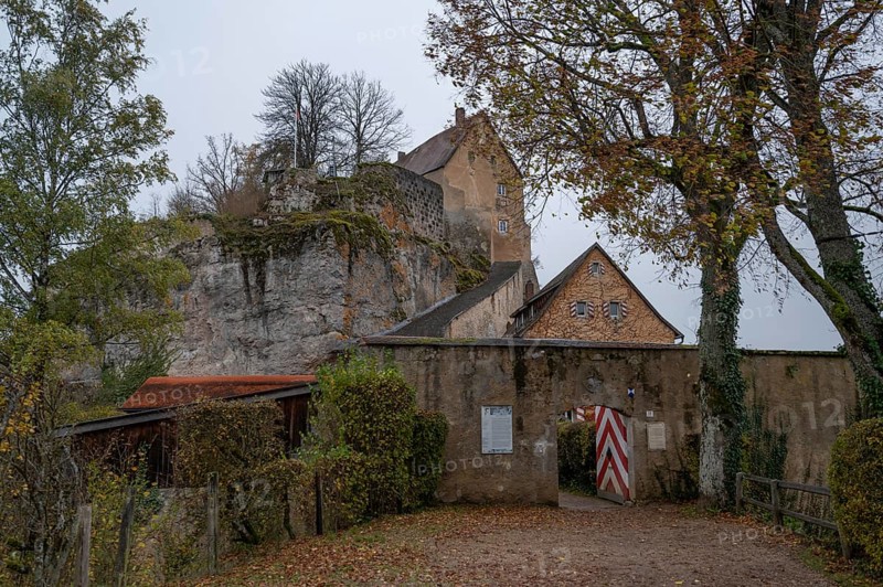 Pottenstein Castle, dating from around 1057 and 1070, today a museum, Pottenstein, Franconian Switzerland, Upper Franconia, Bavaria, Germany