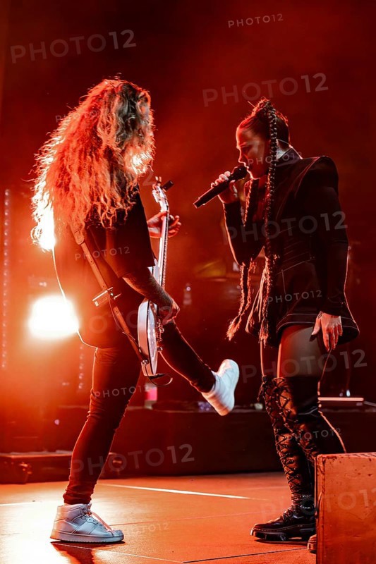LaFee (real name: Christina Klein) live on Shadow & Light Tour 2025 at Berlin's Tempodrom on 26.10.2025